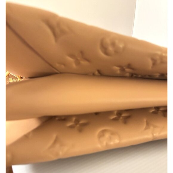 Louis Vuitton Coussin PM Camel Bag Monogram Lambskin Leather Gold Chain Purse - Picture 15 of 16
